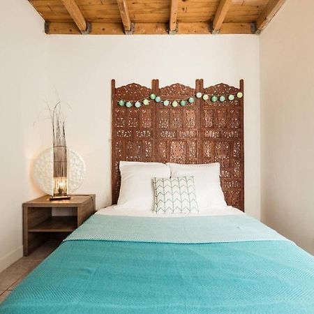 Villa Laetitia - Appt De Charme Avec Parking - Nice Nord Luaran gambar